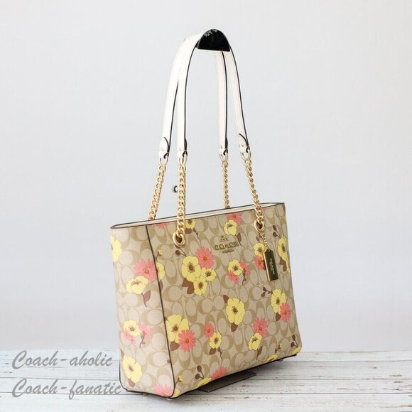 Cammie Chain Tote In Signature Canvas With Floral Cluster Print - Picture 1 of 8